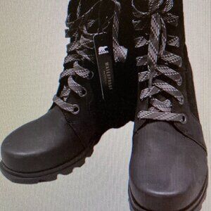 Sorel Joan of Artic Wedge III Womens Boots Snow Black NWT Size 7